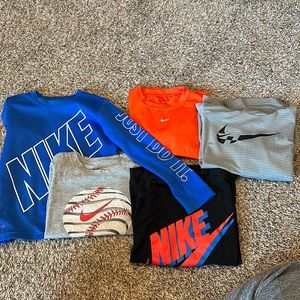 Nike size 7/M boys bundle